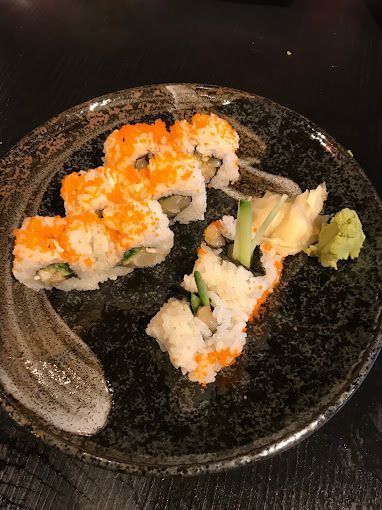 sen-zushi-japanese-restaurant-sushi-victoria-big-2