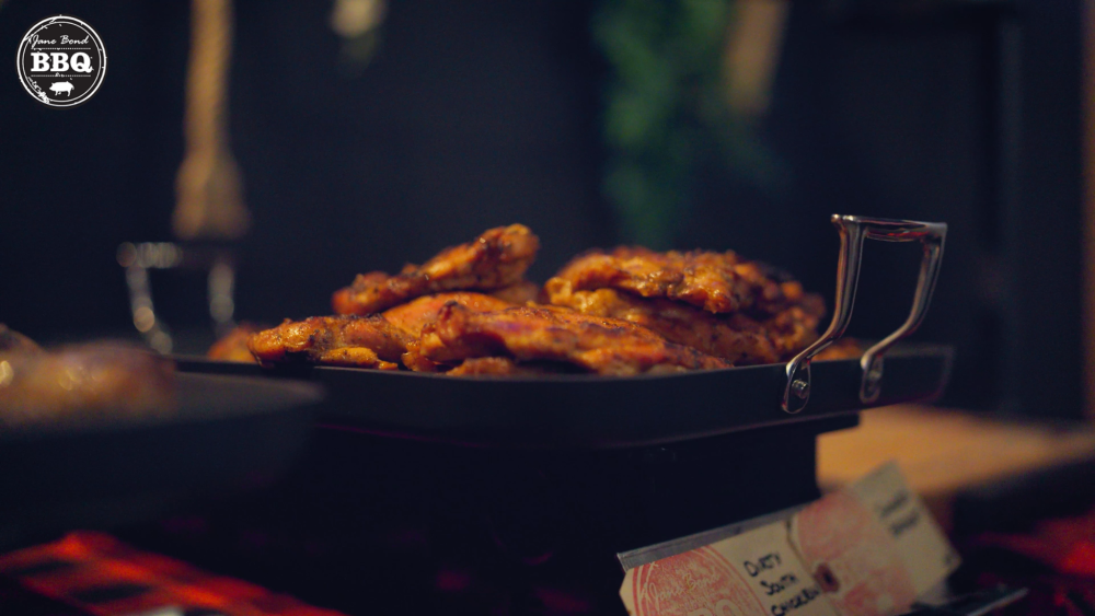 where-calgary-finds-true-slow-smoked-flavor-jane-bond-bbq-big-0