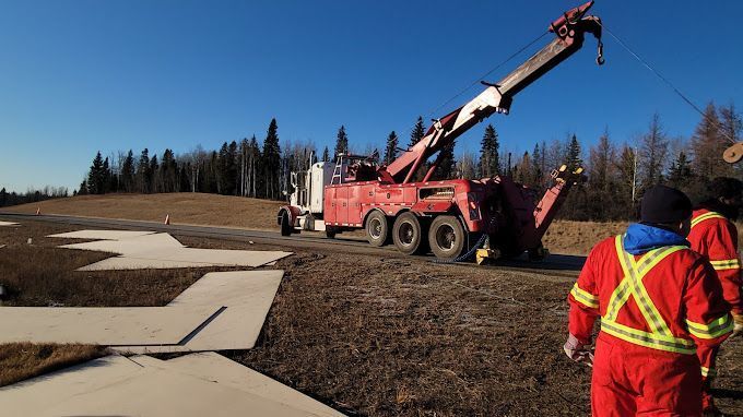 edmonton-towing-services-big-0