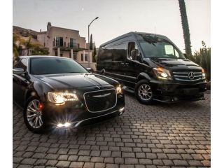 airport-transfer-limousine-in-georgetown-on-small-1