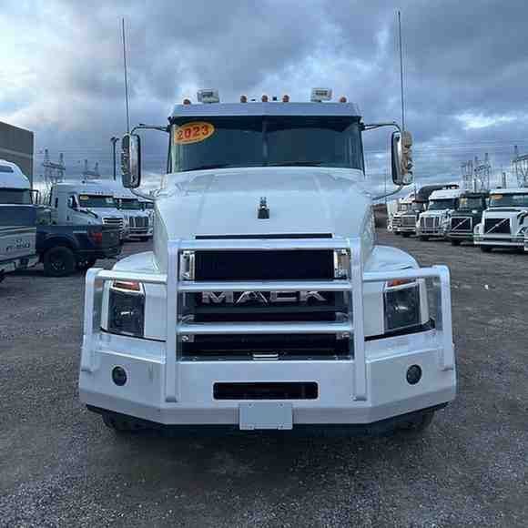 mack-truck-dealer-in-mississauga-big-0