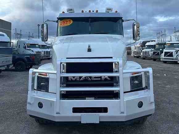 mack-truck-dealer-in-mississauga