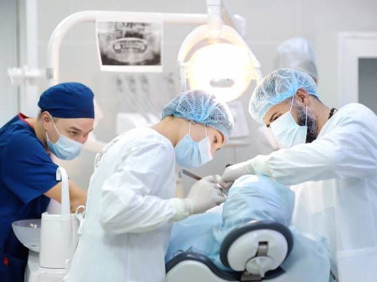 a-dental-clinic-in-brampton-that-puts-your-comfort-first