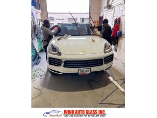 windshield-replacement-auto-glass-repair-in-toronto-gta-small-0