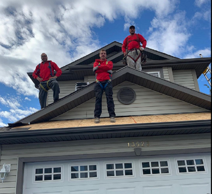 top-roofing-company-offering-free-estimates-and-expert-service-big-0