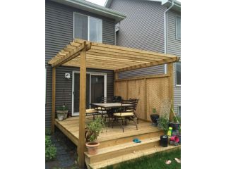 deck-contractors-in-edmonton-small-0