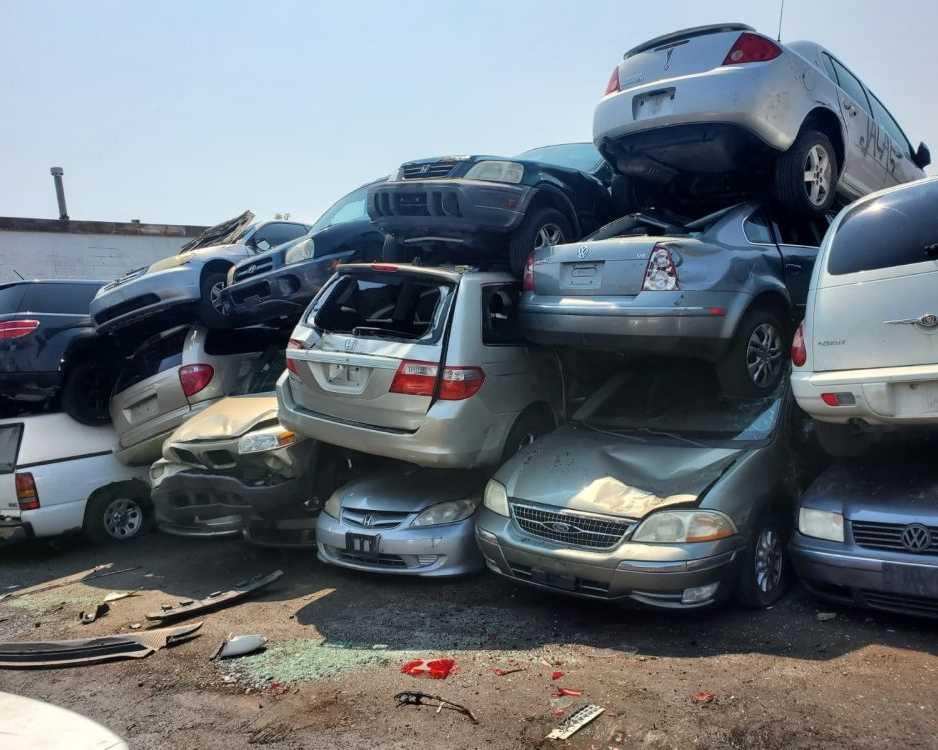 junk-cars-toronto-buyers-paying-top-cash
