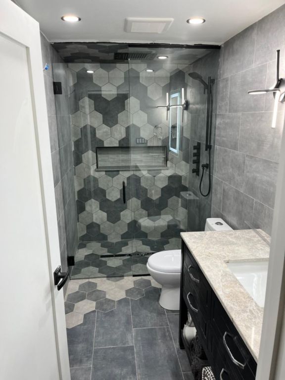 bathroom-renovation-contractors-in-cambridge-on-expert-service-big-0