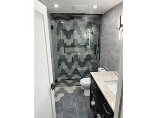 bathroom-renovation-contractors-in-cambridge-on-expert-service-small-0