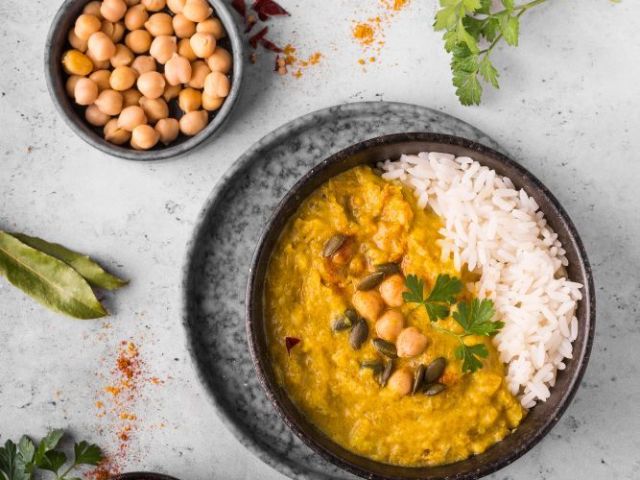 top-rated-indian-food-restaurant-near-me-for-family-dining