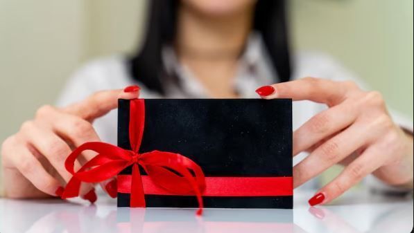 gift-card-printing-canada-custom-cards-for-your-business-big-0