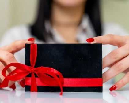 gift-card-printing-canada-custom-cards-for-your-business