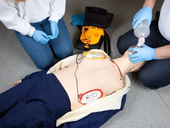 dont-risk-workplace-emergencies-learn-cpr-skills-today-now