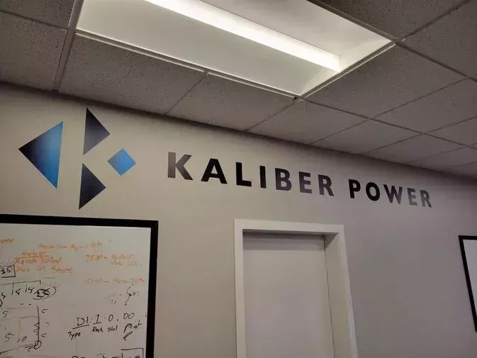 professional-custom-lobby-signs-for-businesses-big-0