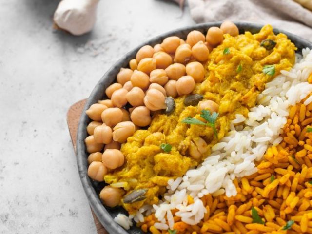fresh-daily-meals-from-punjabi-tiffin-service