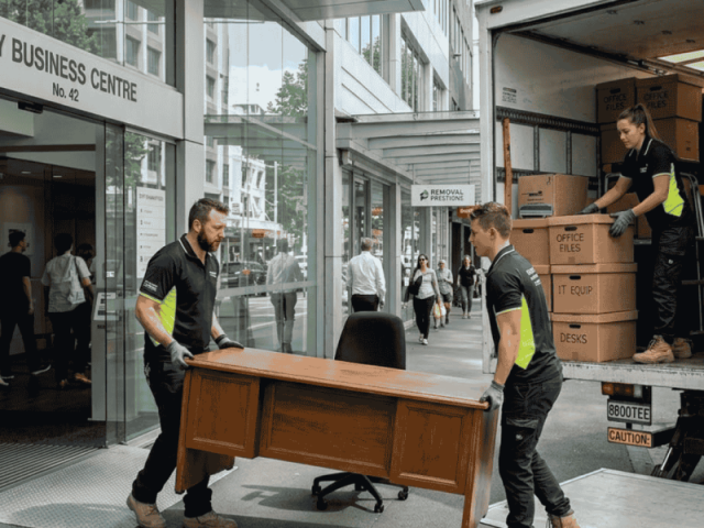 professional-furniture-movers-in-mississauga-safe-reliable
