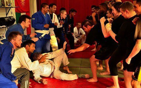 join-fun-exciting-muay-thai-classes-in-brampton-legends-mma-big-0