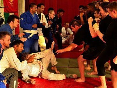join-fun-exciting-muay-thai-classes-in-brampton-legends-mma
