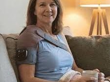 hewelth-shoulder-massager-canada-advanced-heat-therapy-massage
