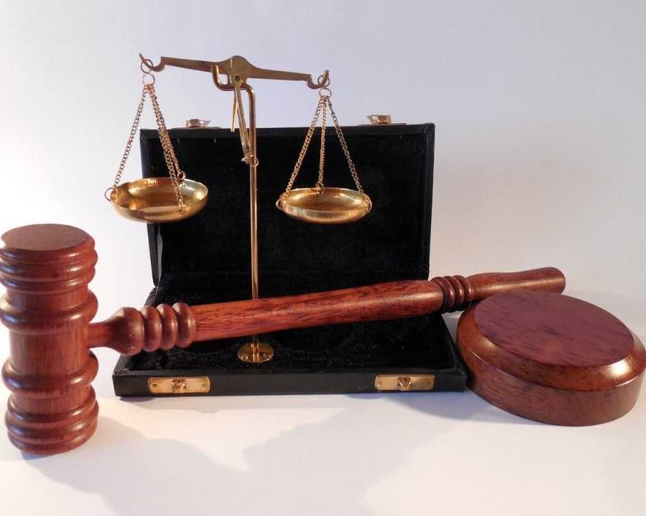 trusted-family-lawyer-ontario-services-by-aina-law-experts