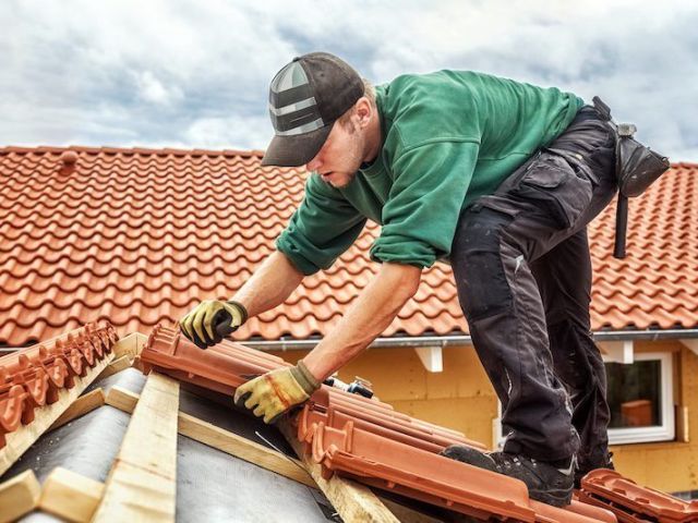 premium-metal-roofing-services-in-west-vancouver