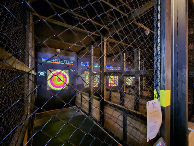 fun-group-axe-throwing-packages-in-mississauga