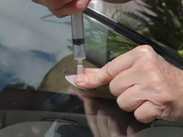 windshield-chip-repair-in-surrey