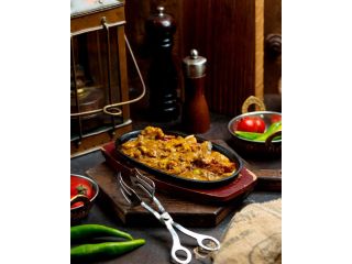 fresh-affordable-tiffin-services-toronto-for-daily-meals-small-0