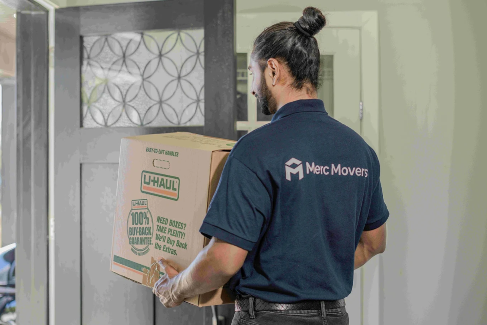 trusted-professional-movers-london-ontario-merc-movers-big-0