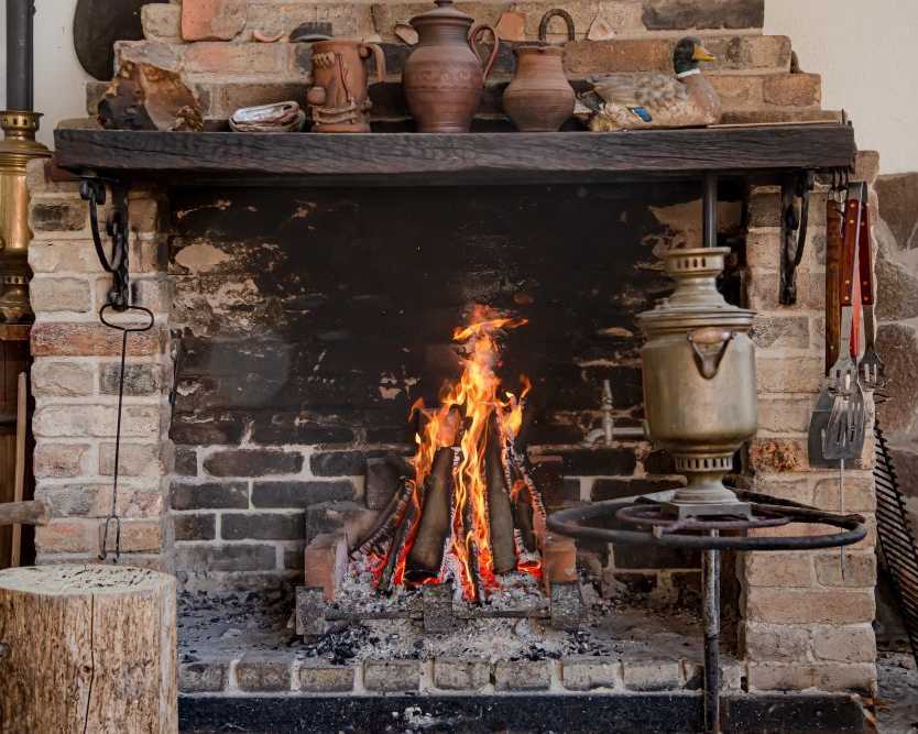 craft-custom-stone-fireplaces-in-toronto-at-maxspace-stone-works