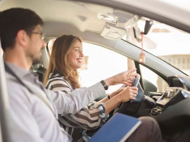 trusted-driving-school-north-york-for-safe-driving-skills