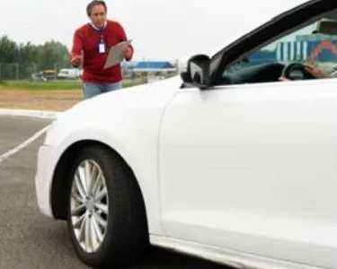 affordable-car-for-test-toronto-with-expert-support