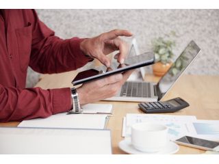 stop-drowning-in-receipts-get-virtual-bookkeeping-services-small-0