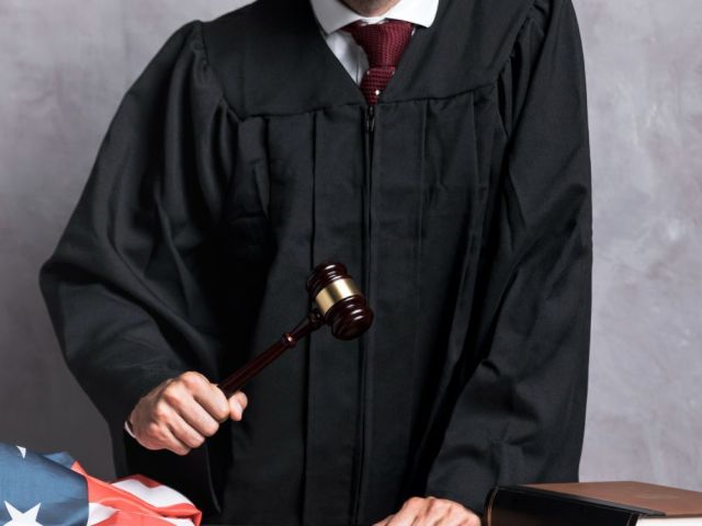 get-the-best-criminal-defence-lawyer-in-mississauga-saini-law