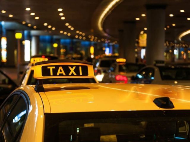 trusted-collingwood-taxi-service-for-local