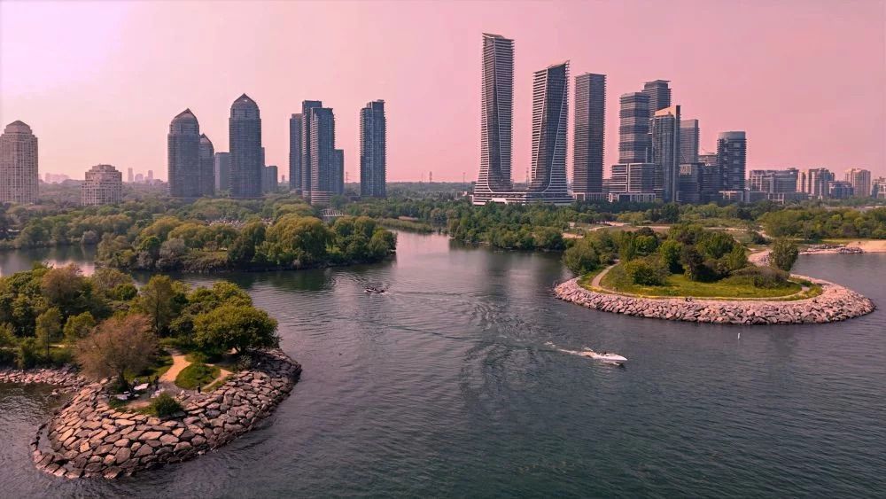 affordable-drone-videography-service-toronto-gold-media-big-0