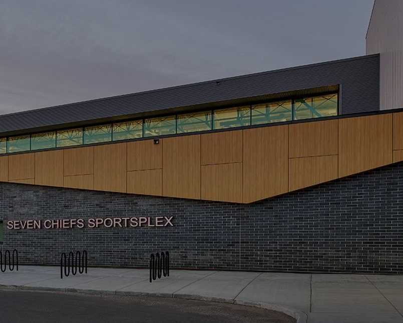 commercial-real-estate-near-calgary-with-premium-office