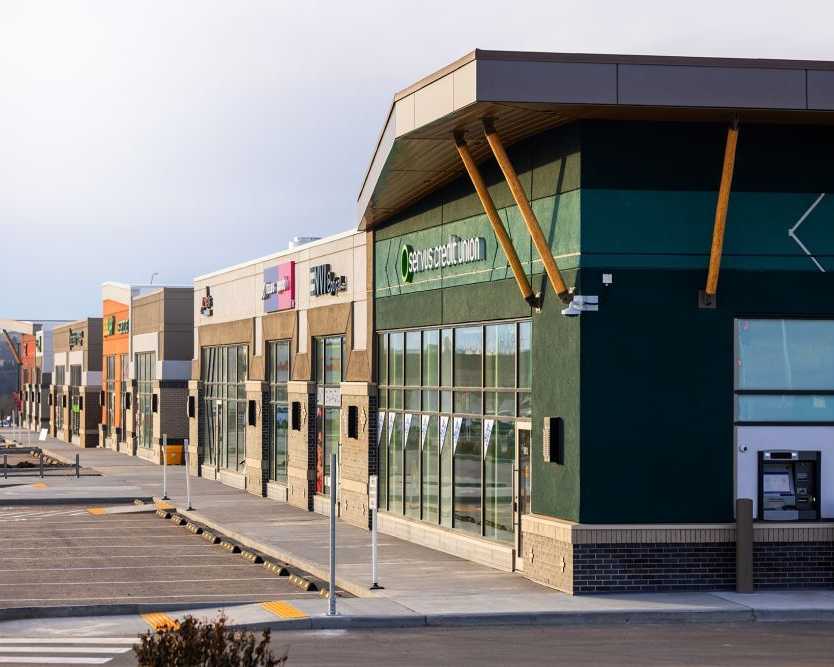 commercial-leasing-near-calgary-with-prime-retail-space