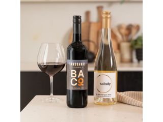 join-wine-club-ontario-discover-new-wine-experiences-small-0