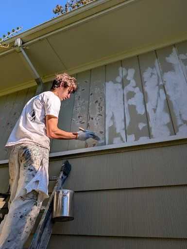 professional-exterior-painters-in-greater-victoria-bc-big-0