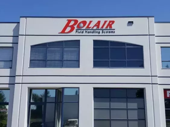 custom-led-channel-letter-signs-for-vancouver-storefronts