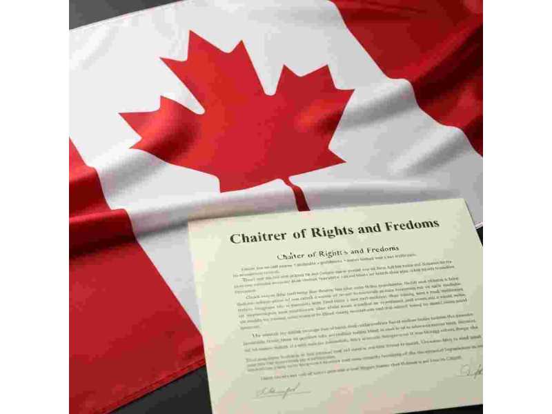citizenship-and-immigration-canada-crest-immigration-small-0