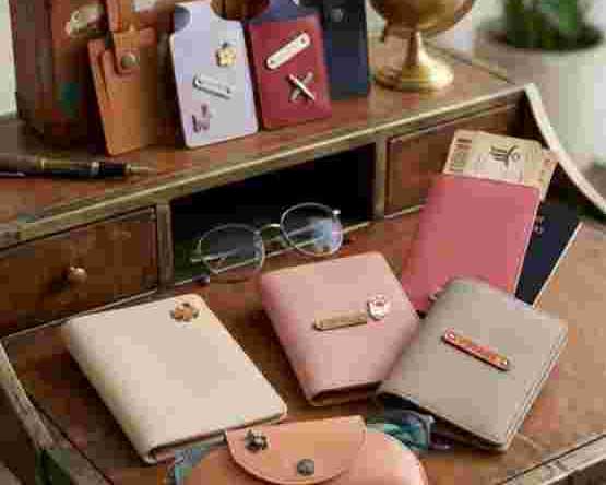 buy-personalized-travel-accessories-handcrafted-gifts