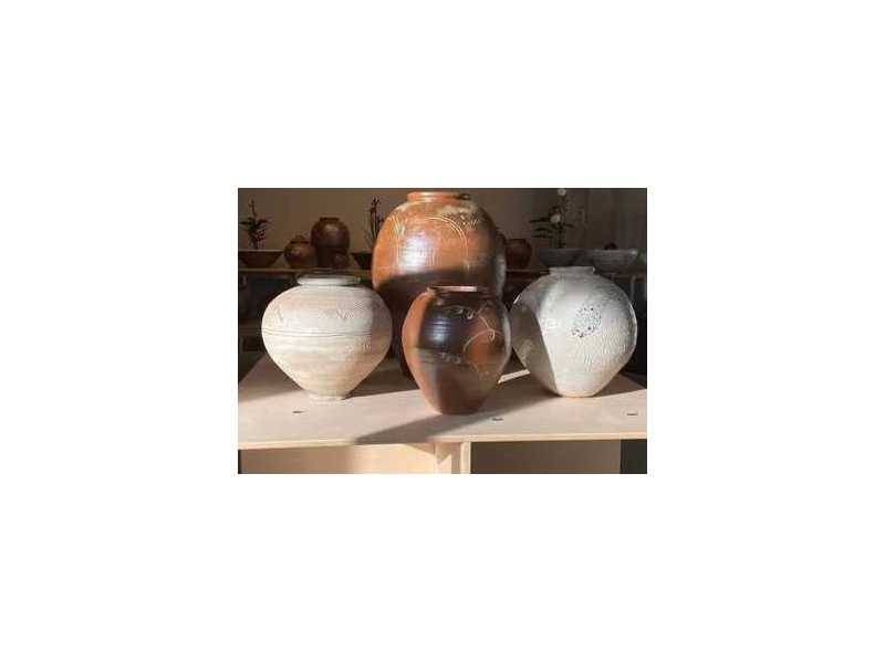 authentic-techniques-behind-handcrafted-pottery-canada-collections-small-0