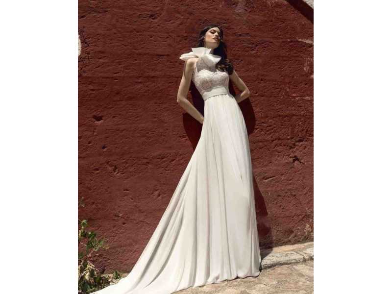 bridal-elegance-across-bridal-dresses-in-toronto-small-0