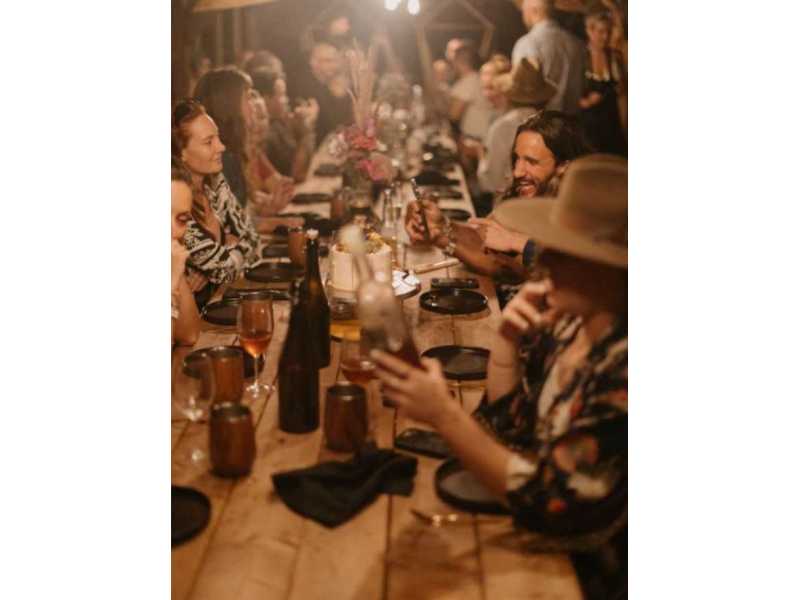 what-does-a-montreal-event-photographer-typically-charge-small-0