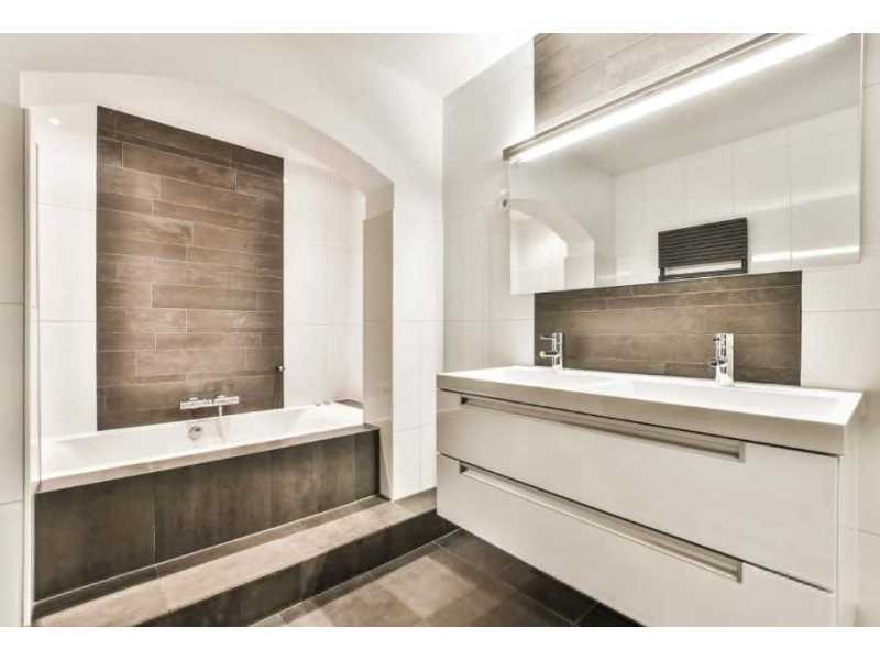 wardrobe-closets-with-drawers-custom-organized-storage-system-small-0