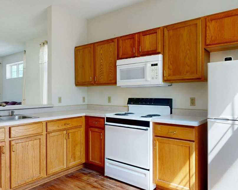 high-quality-kitchen-cabinet-painting-in-st-albert