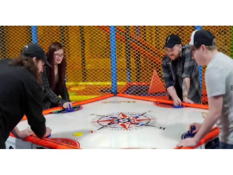 top-arcade-games-entertainment-spots-in-oakville-small-0