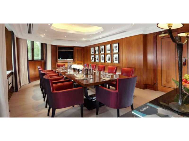 secure-banff-conference-rooms-for-your-team-event-small-0